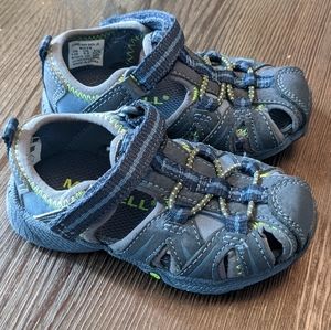Merrell toddler sandals size 5.5